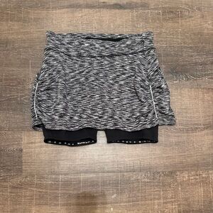 Athleta Black and Gray Women's Skirt with Shorts Size Medium